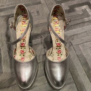 Gucci Silver Sandals